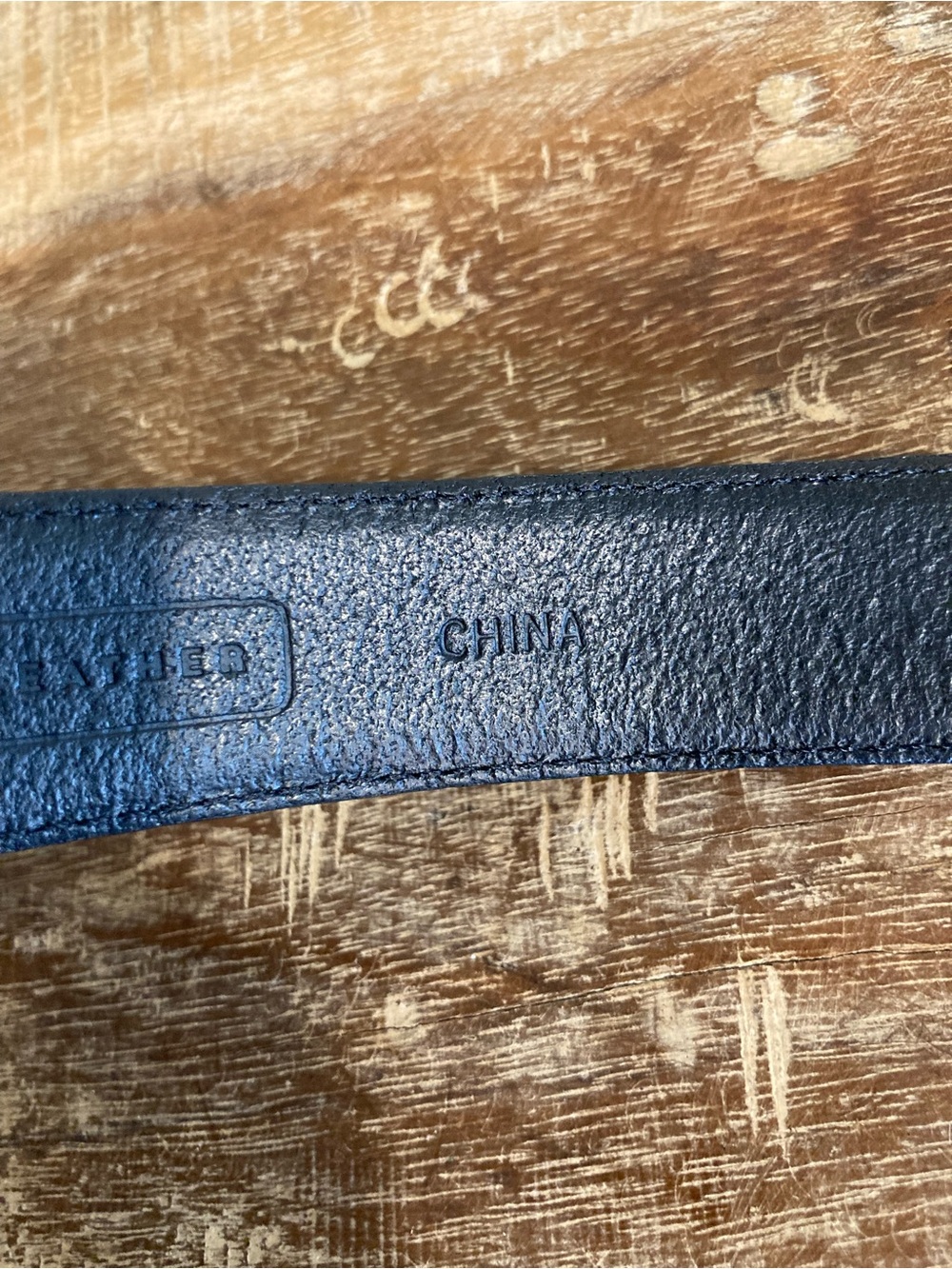 Fossil Black Leather Western-Style Belt with Silver-Tone Heart Accents - Picture 9 of 16